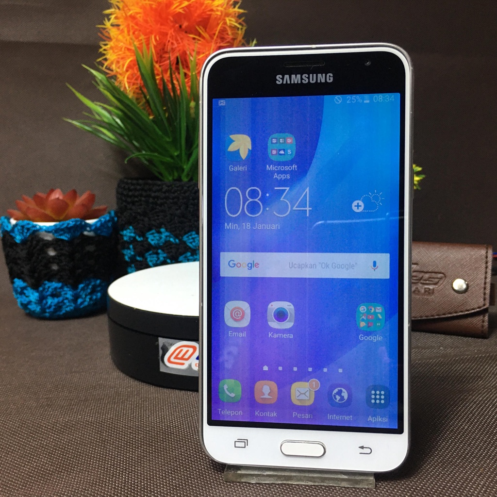 Samsung J3 2016 2/16GB Bekas Second Seken BACA DESKRIPSI IKLAN