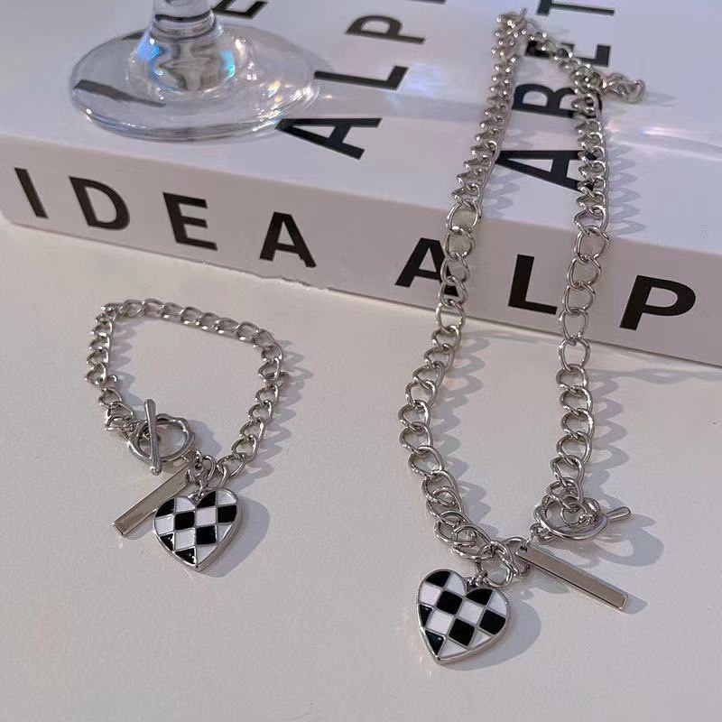 Korean Checkerboard Necklace Bracelet Set Heart Shape Pendant Silver Chain Women Fashion Accessories