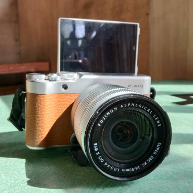 mirorless fujifilm xa10 Shopee Indonesia