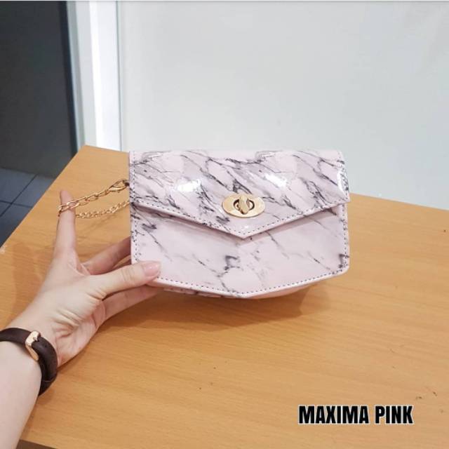 TAS, TAS WANITA, TAS CEWE, TAS MURAH, TAS SELEMPANG, TAS SANTAI, TAS PESTA,  TAS MAXIMA PINK