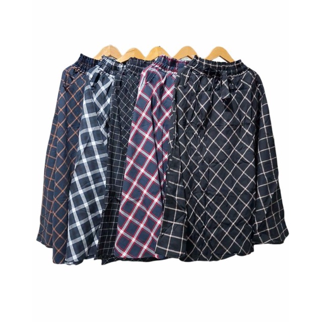 ROK MUSLIM PANJANG//ROK MOTIF  KOTAK RANDOM//ROK PLANEL IMPOR