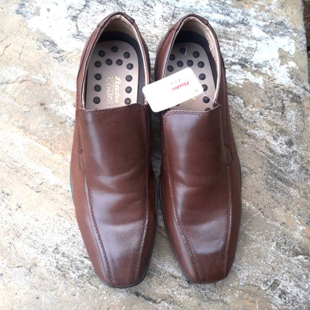 Sepatu Pantofel Coklat Pria