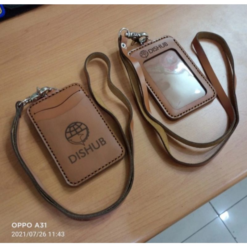 

Kalung ID Card Name Tag DISHUB Kulit Asli