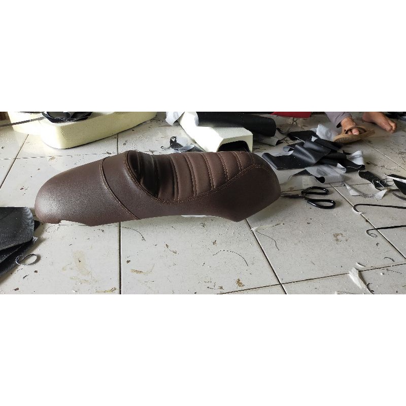 Jok Scoopy Karbu Caferacer-Jok custom Scoopy