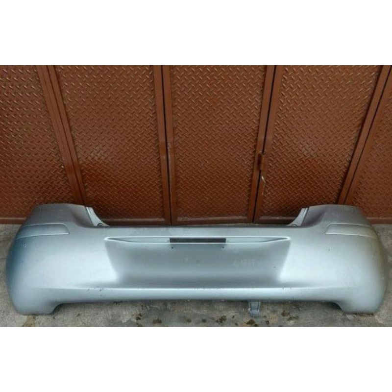 bemper belakang yaris 2010 2011 original