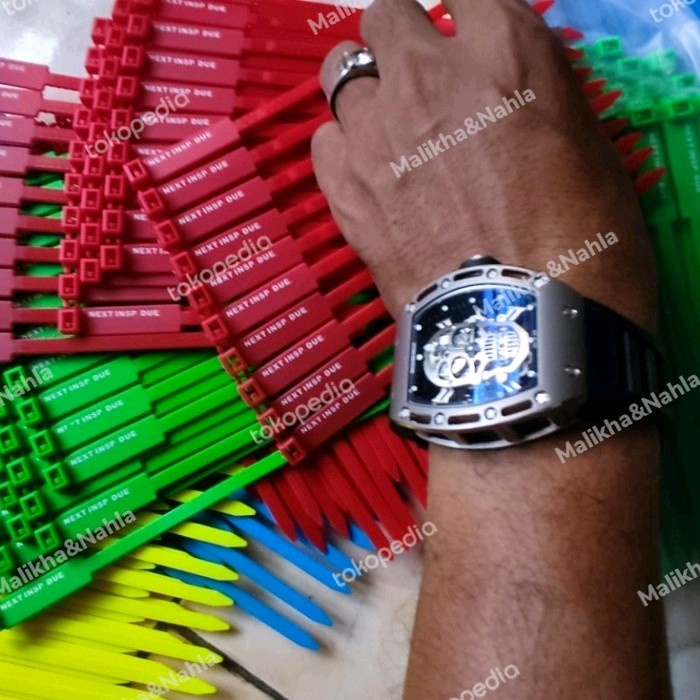 

Lucu Custom Lifting & Rigging Tags Limited