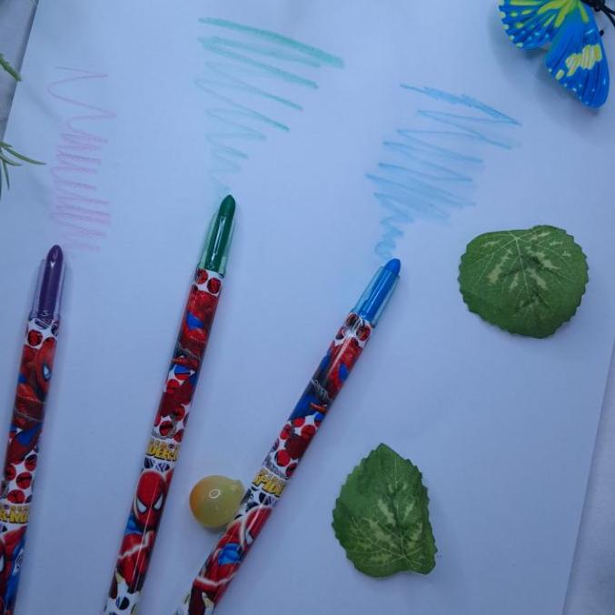 

10.10 Promo >> Krayon Puter Rolling Crayon 12 Warna Bergambar Karakter Lucu