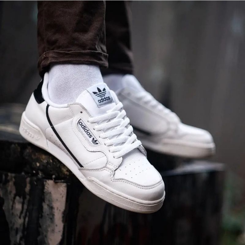 Adidas continental original