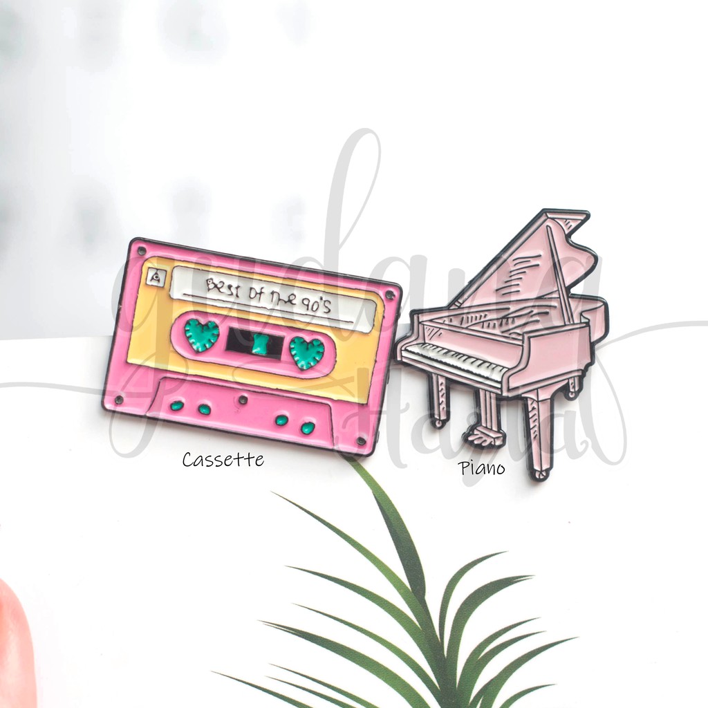 Pin Pink Cassete Vintage Piano Sweet Kaset Kuno Bros Tas Lucu Unik GH 208187