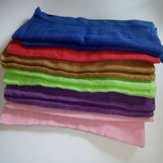 handuk kecil/ handuk muka/ handuk leher