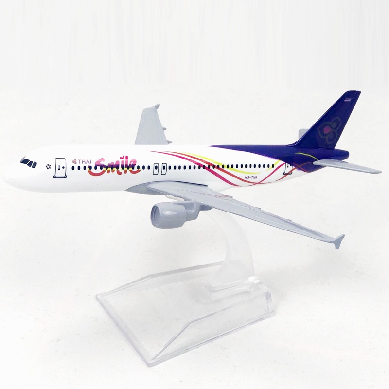 Simulasi Pesawat Terbang Thailand Airbus A320 A320 Bahan Metal Die-cast Ukuran 16CM