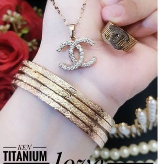 TiTanium Set perhiasan wanita AWQ3