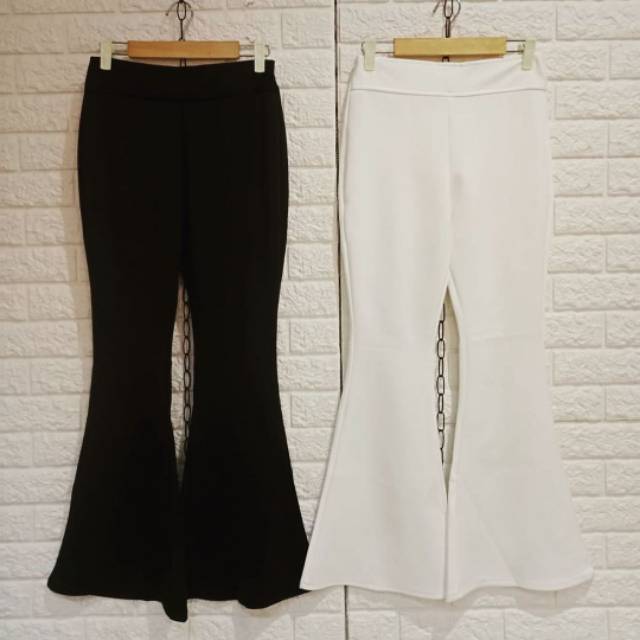 Celana cutbray Putih