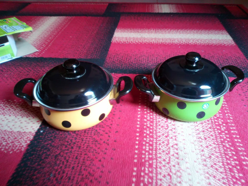 Home-klik Maspion Bugs Dot Panci Polkadot 20 Cm - Random