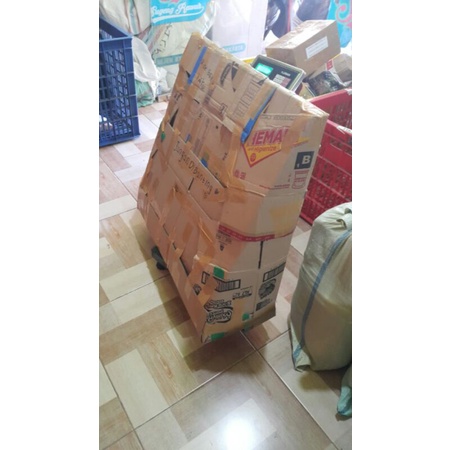 

Packing kardus rak buku montessori