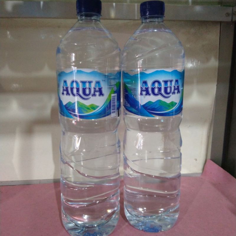 

Air mineral Aqua besar (1500 ml)