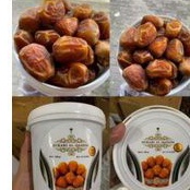 

Kurma ember 850gr