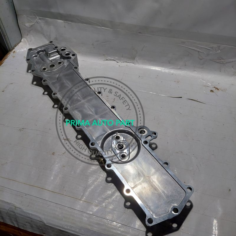 TUTUP COVER OLI COOLER PENDINGIN OLI MITSUBISHI FUSO 6D14 6D15 6D16