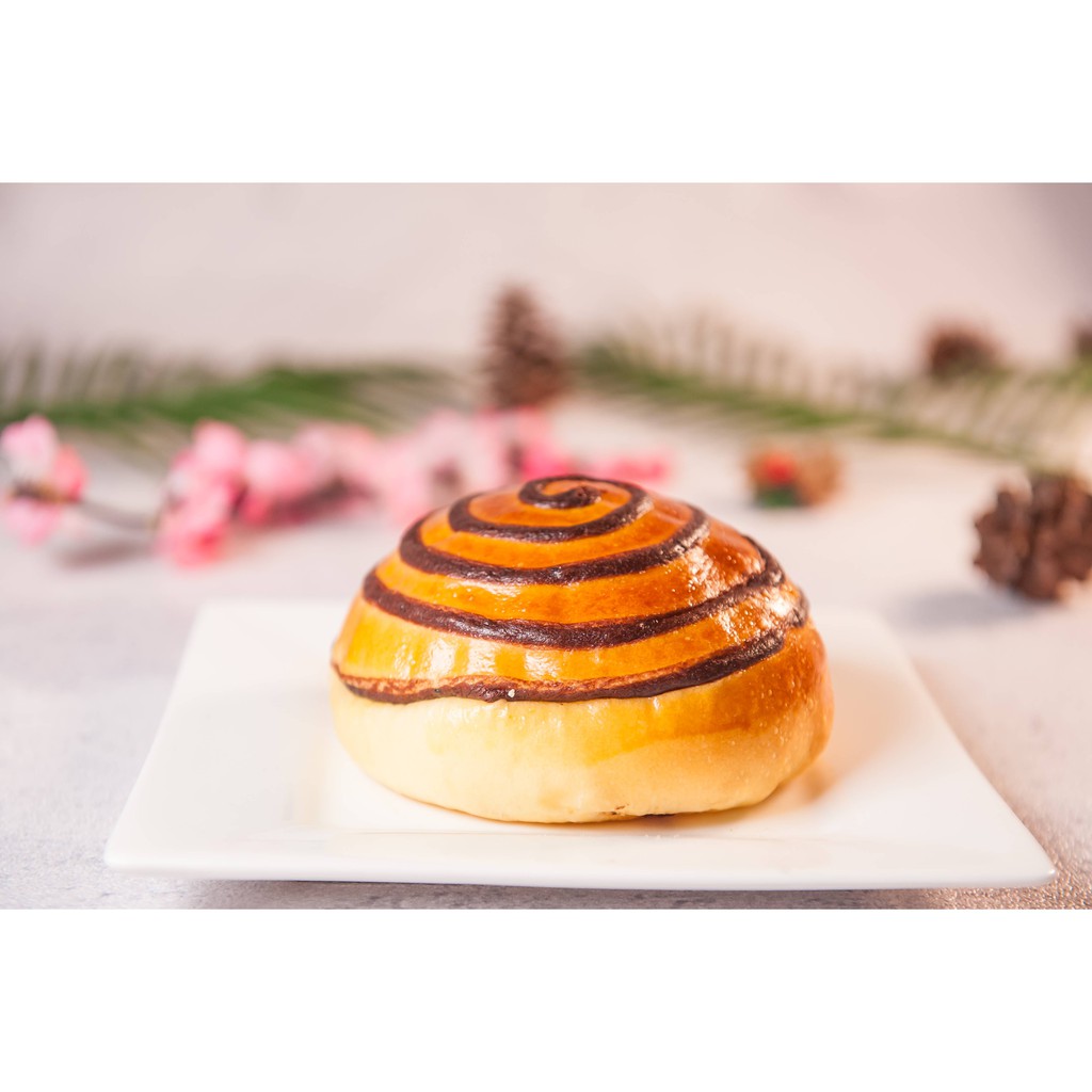 

Chocolate Premium Bread