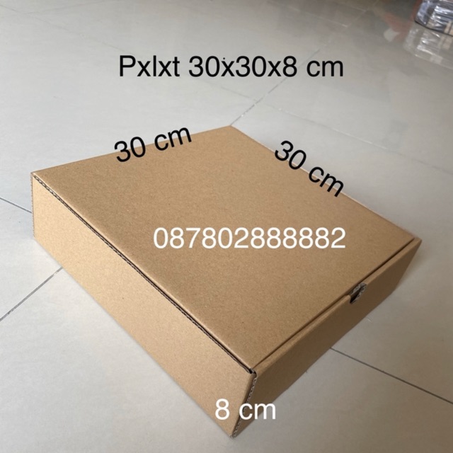 

Kardus / box pizza / box kemeja / box kue 30x30x8 cm