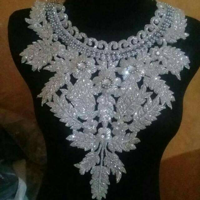 Aksesoris coker pengantin