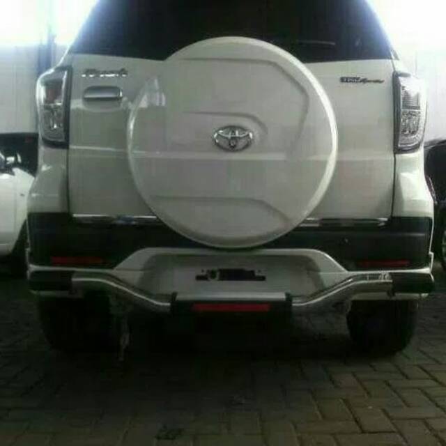 tanduk belakang mobil toyota rush dan terios.