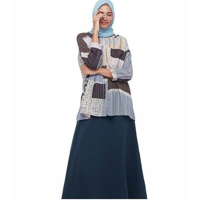 Ukara top ria miranda