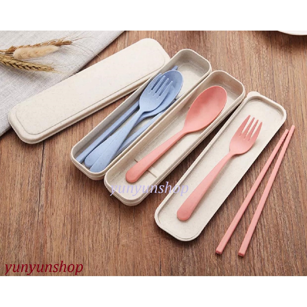 4 in1 Wheat straw tableware / Travel Cutlery Set/Peralatan Makan/Sendok Garpu Sumpit Set