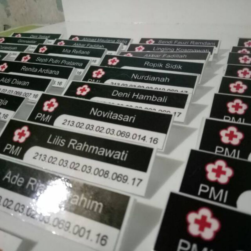 

Papan Nama, Nama Dada, Name Tag Custom