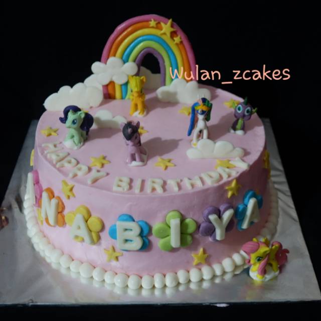 

Unicorncakes / little pony cakes