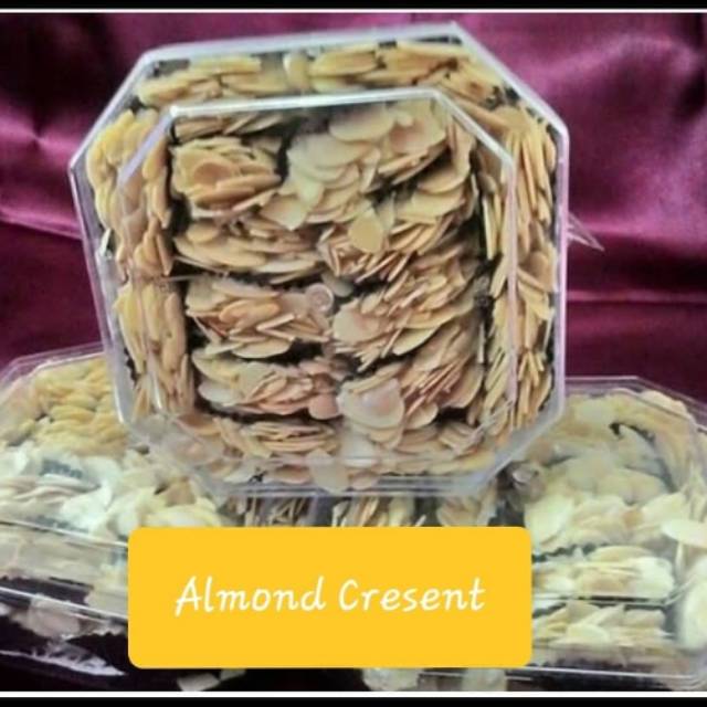 

Almond Cressen