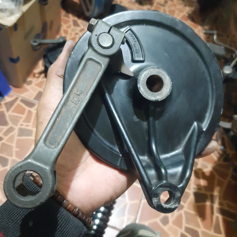 tutup kampas panel rem as paha besar bajaj pulsar 180 220