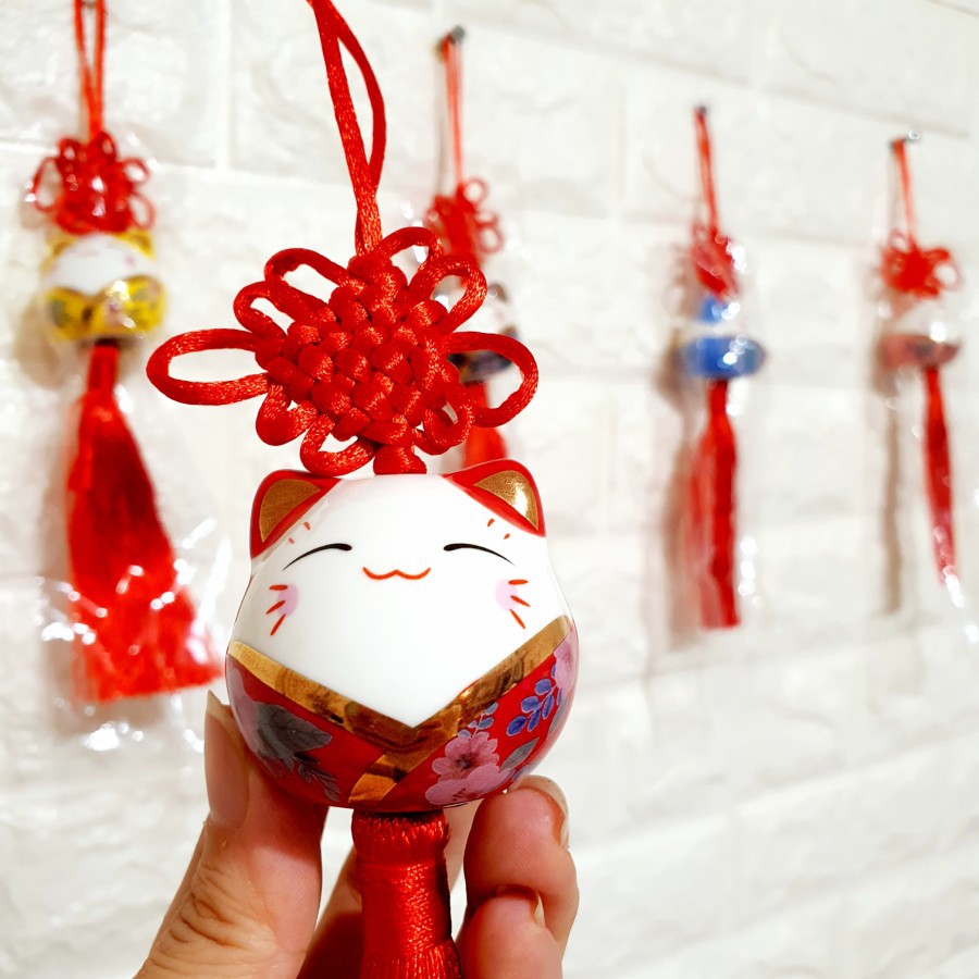 Gantungan Maneki Kitty Keramik Hiasan Hampers Imlek Kado Koleksi Hoki