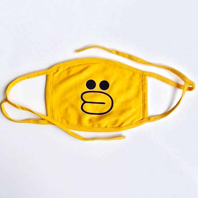 Masker kain sally pelindung mulut dan hidung warna kuning bahan cotton
