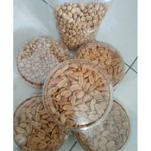 

Kacang Bawang / Kacang Telur
