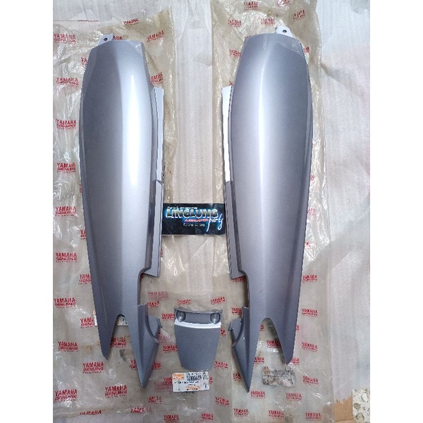 Body belakang body samping cover body belakang nouvo lele silver set original yamaha