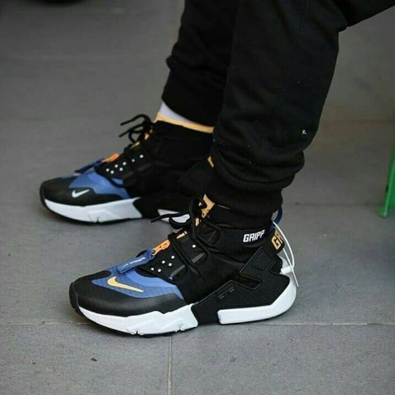 sepatu nike huarache grip
