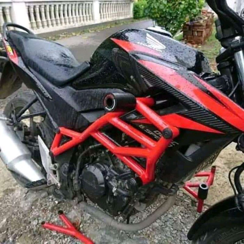 TUBULAR SLIDER AGNA HONDA CB150R NEW/OLD