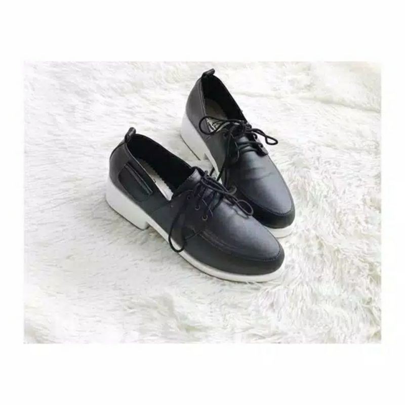 ▪︎𝔁𝓪𝓻𝓲𝓸𝓾𝓼𝓵𝔂▪︎The Things Corner Ophelia Heels No 36 Sepatu Murah Cantik