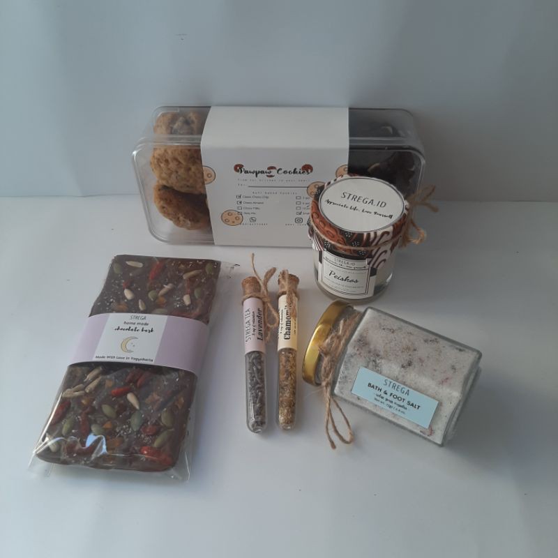 Relaxation Package A - Pandemic Mental health Survival Kit - Hampers Scented Candle @strega.id