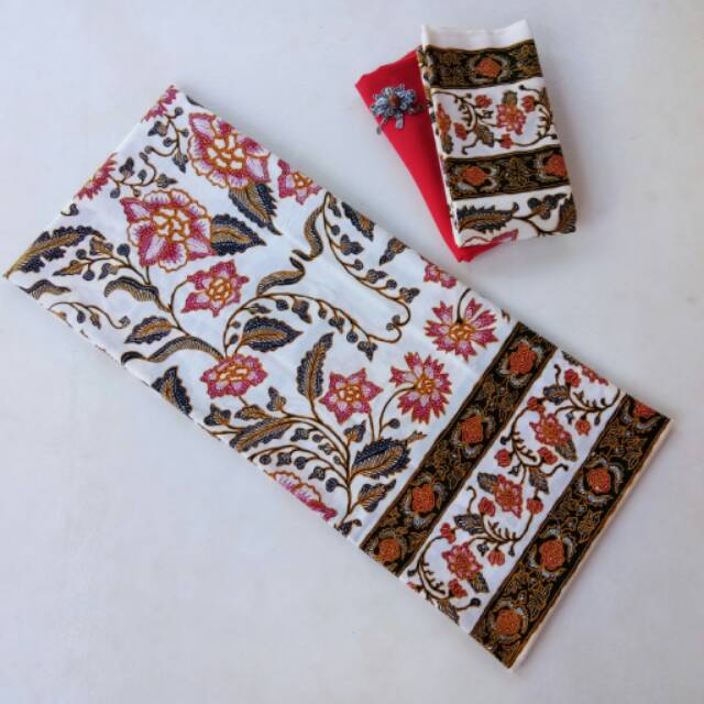 KAIN HALUS IWAN TIRTA