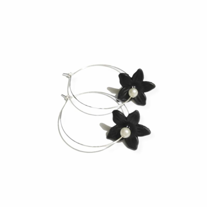 Odelia Flower Hoops Earrings Anting Hoop Bulat Bunga Mutiara Pearl