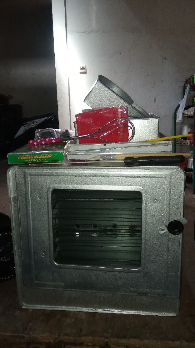 Oven Bima Oven Tangkring Oven Kompor 3 Susun Dengan Aneka Loyang Dan Peralatan Dekorasi Kue Murah