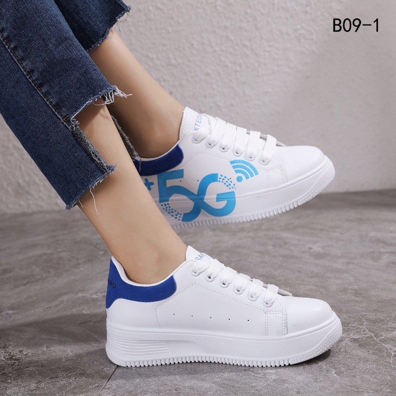 Kelsey Sepatu Sneakers Wanita  B09-1