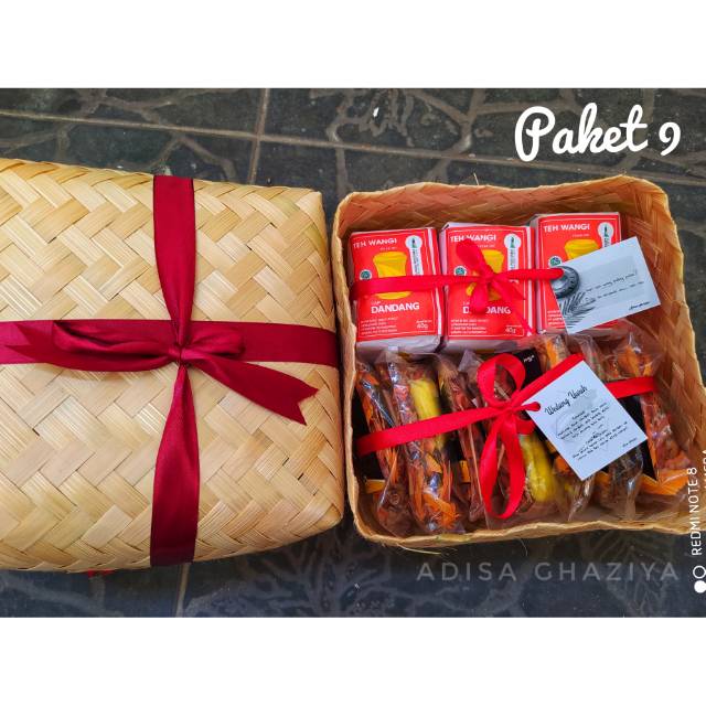 

Hampers wedang uwuh besek teh tubruk