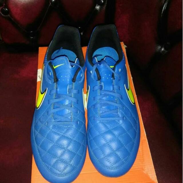 Sepatu bola nike tiempo genio leather original
