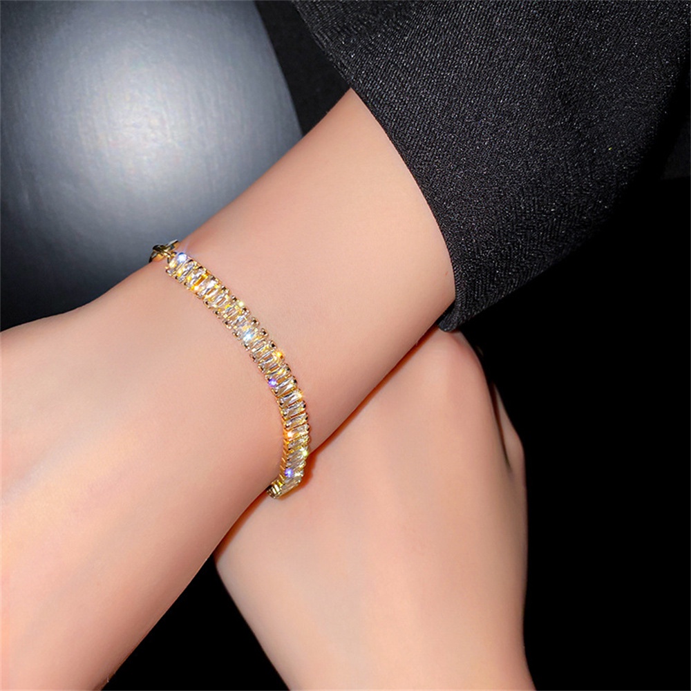 Gelang Rantai Manik-Manik Kubus Kristal AAA Dapat Disesuaikan Untuk Wanita
