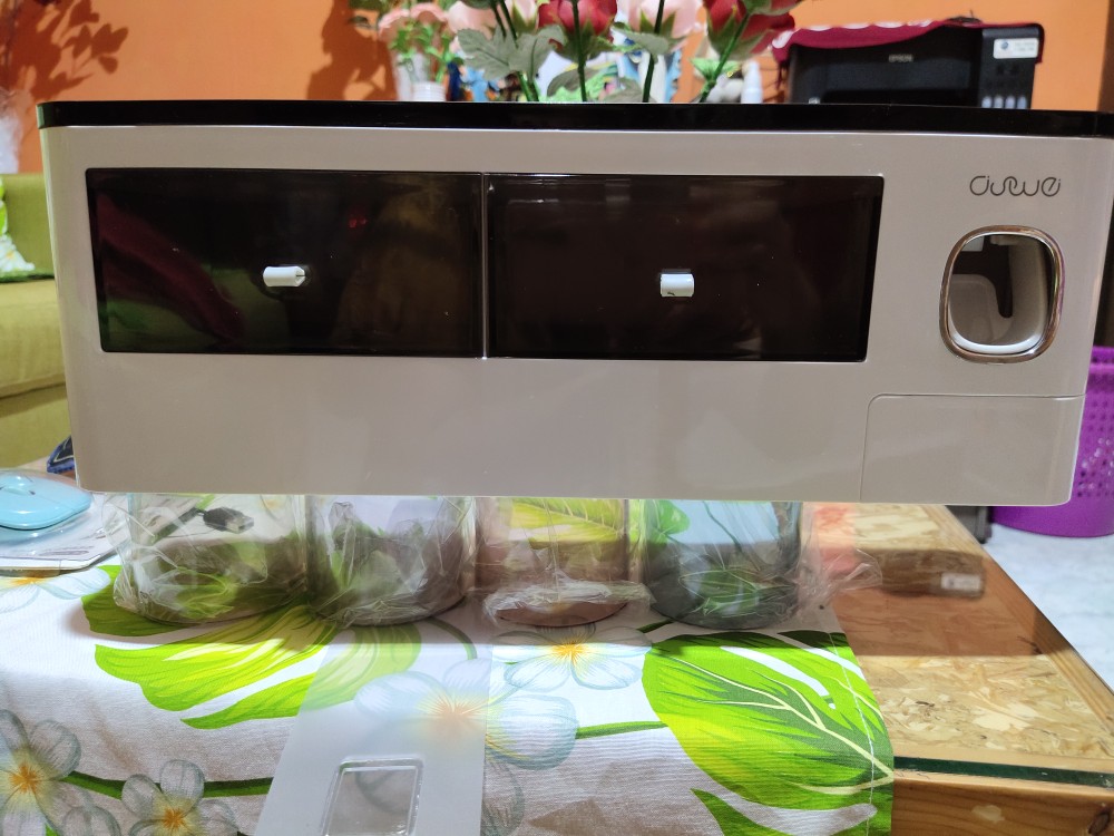 Rak Dispenser Odol / Tempat Sikat Botol Sabun Dilengkapi Dengan Gelas - 4 Cups