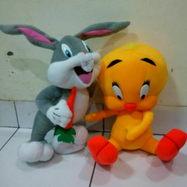 Paket kado hadiah 2 boneka kelinci Bugs Bunny dan burung Tweety looney tunes bagus lucu unik