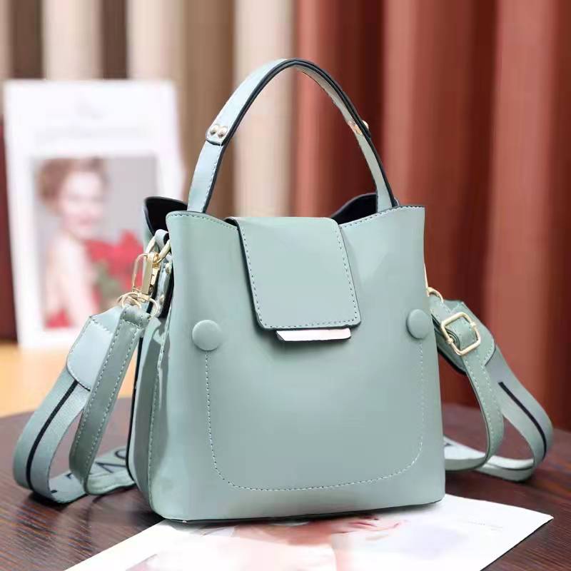 BJ57779 - BLACK/GREEN/KHAKI/PINK/RED/WHITE - TAS TOTEBAG HANDBAG SLEMPANG WANITA FASHION IMPORT MODIS ELEGAN TERMURAH TERLARIS TERBARU BAGSTORE JAKARTA TAS BATAM CR7779 BQ3462